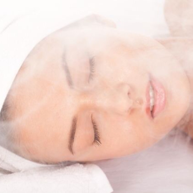 limpieza facial con vapor Dream Body Sants, tratamiento facial Barcelona, limpieza facial profunda