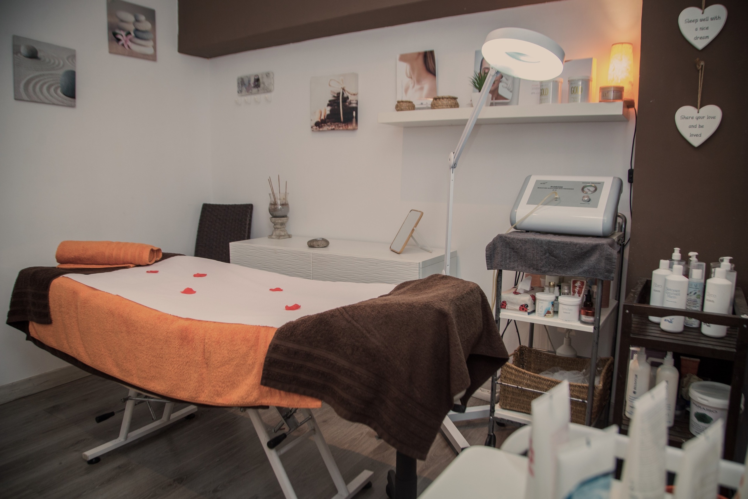 Cabina de tratamiento para Radiofrecuencia Facial Indiba en Dream Body Sants Barcelona